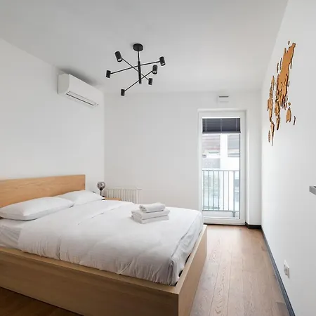 Praga Grochowska Unique By Bookinghost Lejlighed *