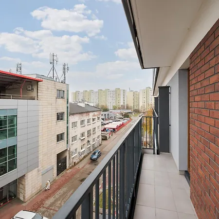 Praga Grochowska Unique By Bookinghost